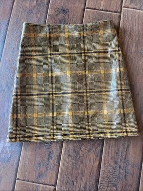 NEW ESQUALO Yellow and Black Plaid Mini Skirt -Size 4